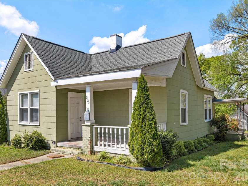 530 Pinckney Road, Chester, SC 29706.  MLS# CAR4366260, YatesRealty ID 9217. 