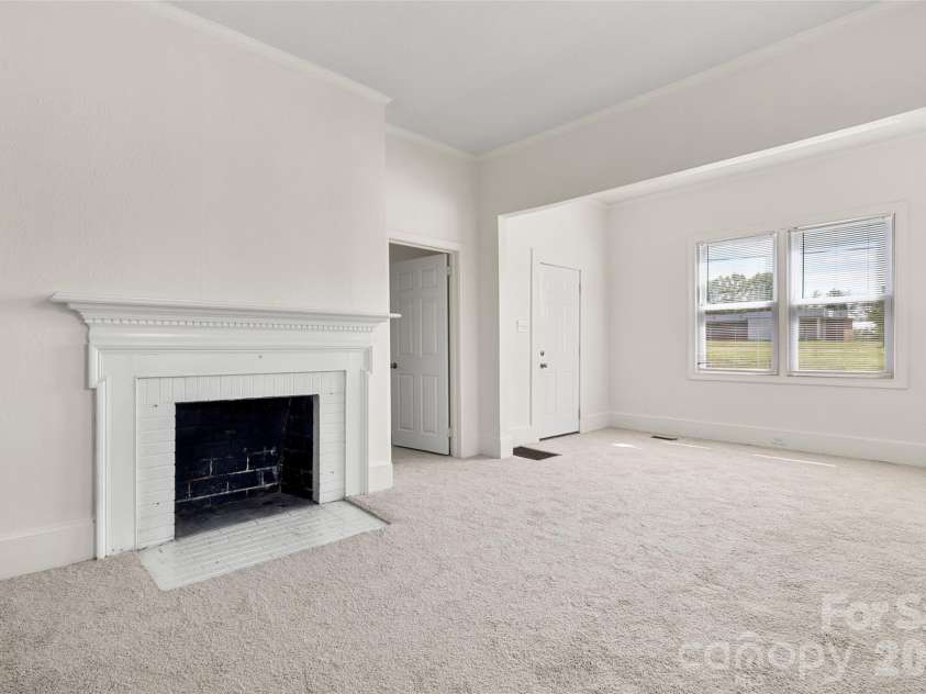 530 Pinckney Road, Chester, SC 29706.  MLS# CAR4366260, YatesRealty ID 9217. 