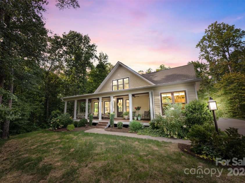 534 Coman Lane, Kings Mountain, NC 28086.  MLS# CAR4181106, YatesRealty ID 9218. 