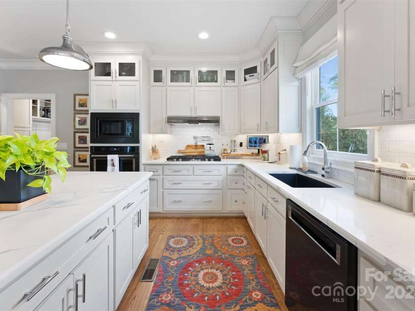 534 Coman Lane, Kings Mountain, NC 28086.  MLS# CAR4181106, YatesRealty ID 9218. 