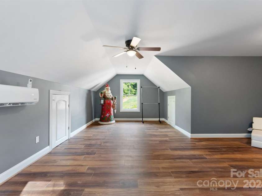 534 Coman Lane, Kings Mountain, NC 28086.  MLS# CAR4181106, YatesRealty ID 9218. 
