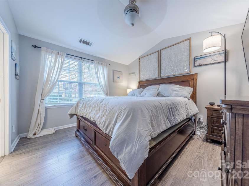 1581 Maypine Commons Way, Rock Hill, SC 29732.  MLS# CAR4307563, YatesRealty ID 922. Primary Bedroom