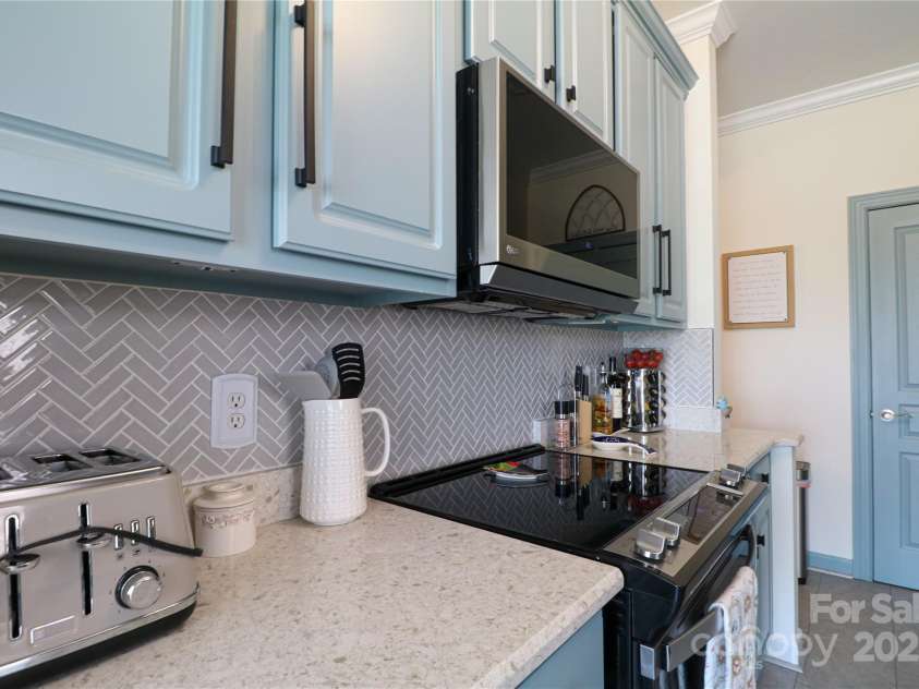 403 Garner Drive, Salisbury, NC 28146.  MLS# CAR4241577, YatesRealty ID 9220. 