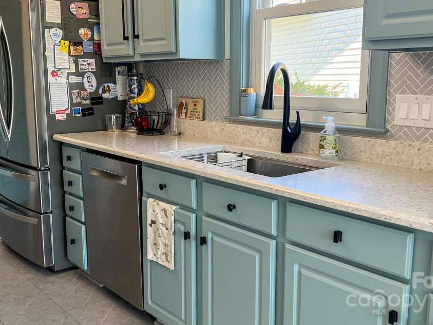 403 Garner Drive, Salisbury, NC 28146.  MLS# CAR4241577, YatesRealty ID 9220. 