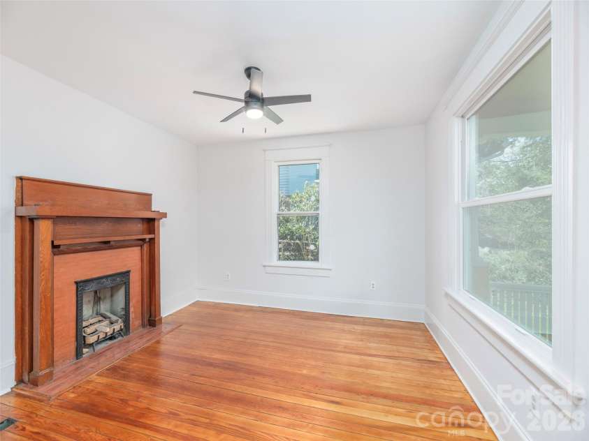 273 Hillside Street, Asheville, NC 28801.  MLS# CAR4366183, YatesRealty ID 9221. 
