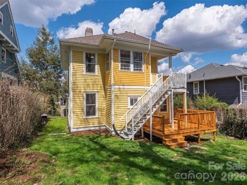 273 Hillside Street, Asheville, NC 28801.  MLS# CAR4366183, YatesRealty ID 9221. 
