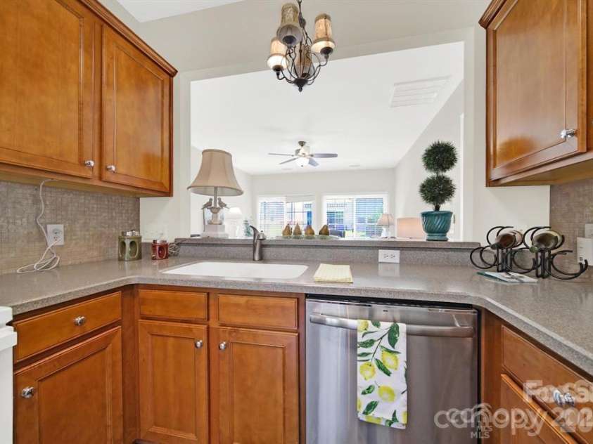 16280 Raven Crest Drive, Fort Mill, SC 29707.  MLS# CAR4365610, YatesRealty ID 9222. 