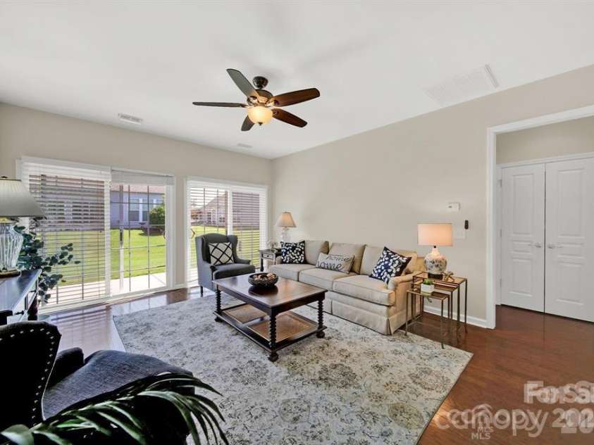 16280 Raven Crest Drive, Fort Mill, SC 29707.  MLS# CAR4365610, YatesRealty ID 9222. 