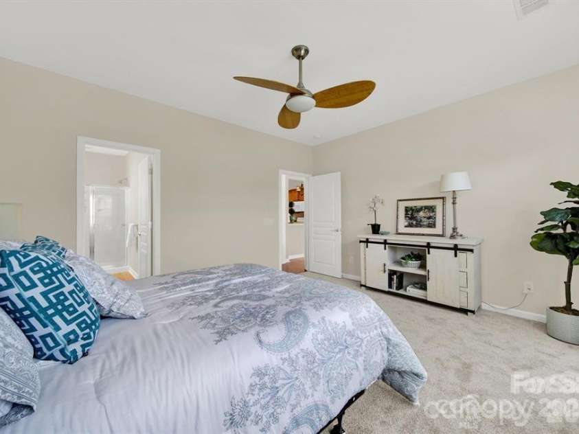 16280 Raven Crest Drive, Fort Mill, SC 29707.  MLS# CAR4365610, YatesRealty ID 9222. 