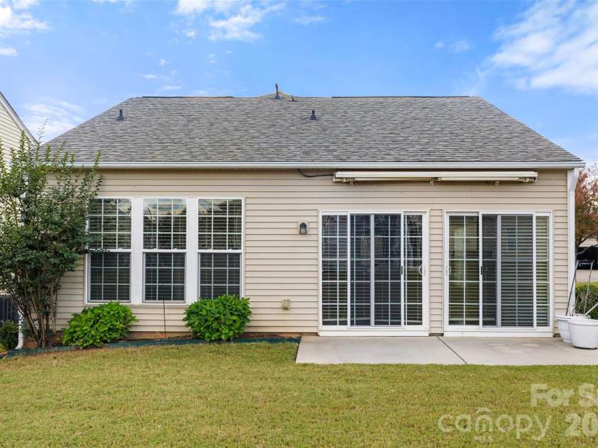 16280 Raven Crest Drive, Fort Mill, SC 29707.  MLS# CAR4365610, YatesRealty ID 9222. 