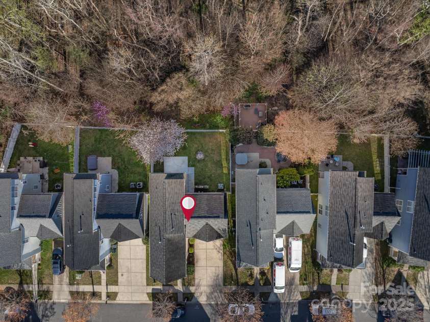 10133 Caldwell Forest Drive, Charlotte, NC 28213.  MLS# CAR4234711, YatesRealty ID 9223. Backyard with Green Space