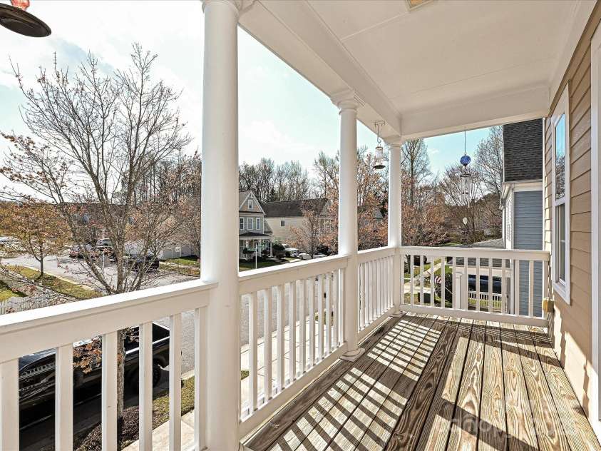10133 Caldwell Forest Drive, Charlotte, NC 28213.  MLS# CAR4234711, YatesRealty ID 9223. Primary Bedroom Balcony