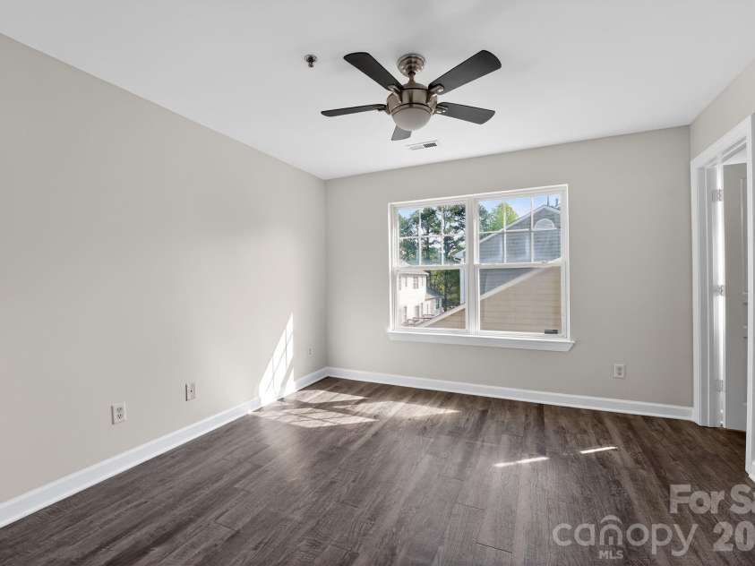 2838 Avalon Loop Road, Charlotte, NC 28269.  MLS# CAR4364413, YatesRealty ID 9223. 