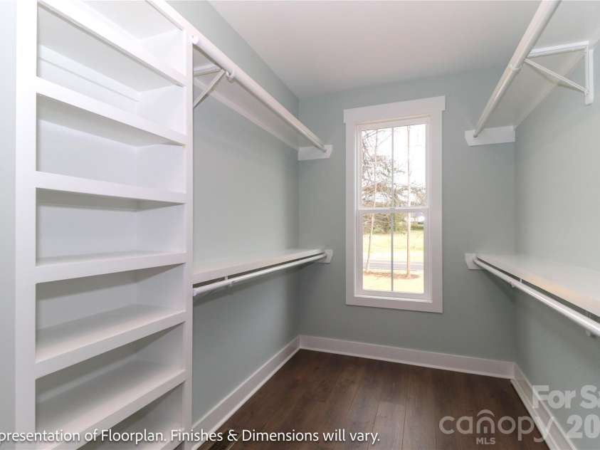 372 Kenway Loop, Mooresville, NC 28117.  MLS# CAR4366583, YatesRealty ID 9226. 