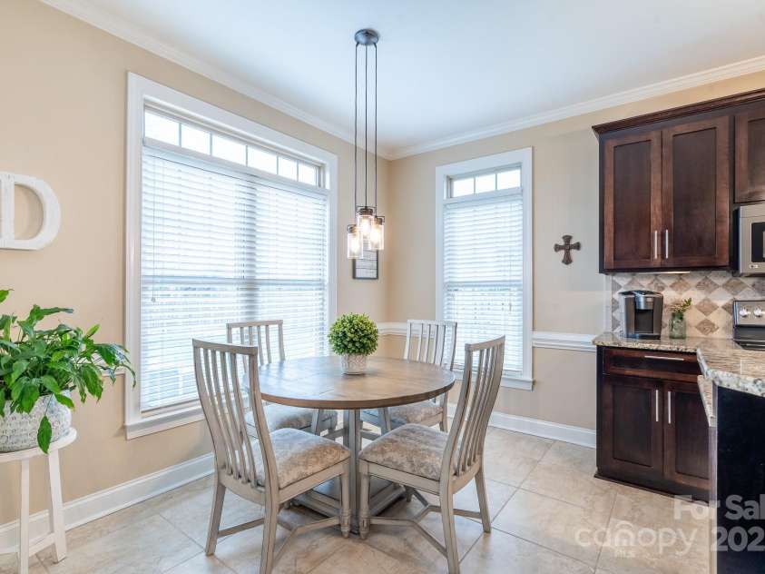 641 Weyburn Drive, Concord, NC 28027.  MLS# CAR4243451, YatesRealty ID 9226. 