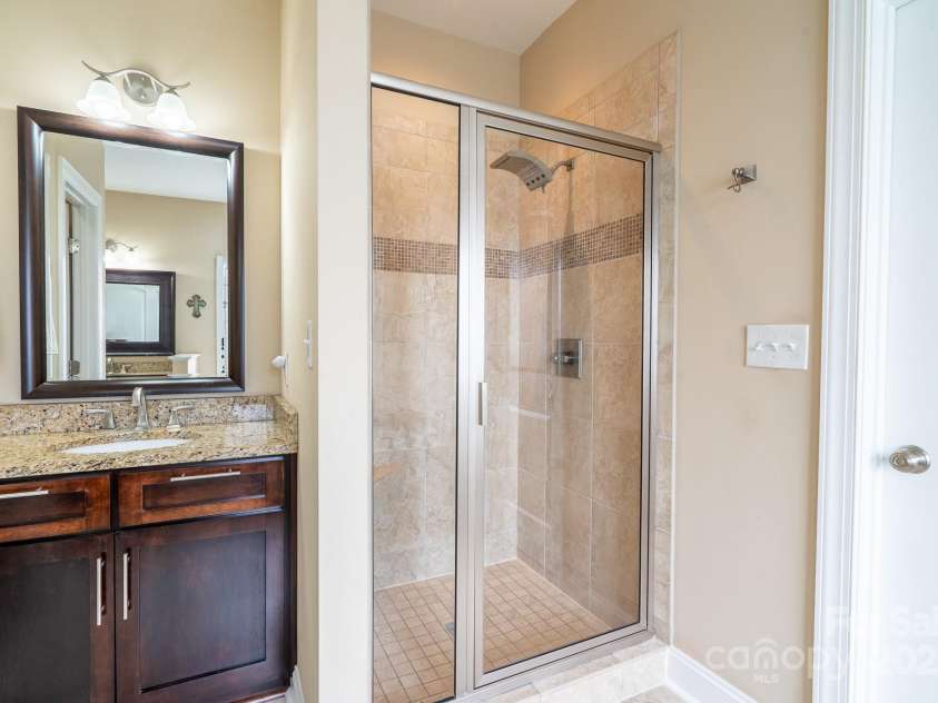 641 Weyburn Drive, Concord, NC 28027.  MLS# CAR4243451, YatesRealty ID 9226. 