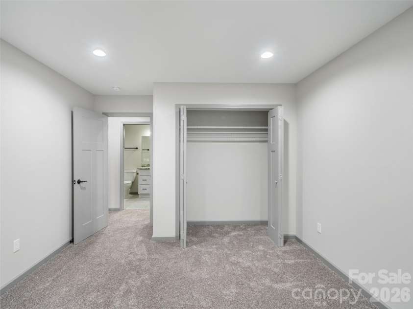 100 Red Twig Lane, Burnsville, NC 28714.  MLS# CAR4349465, YatesRealty ID 9227. 