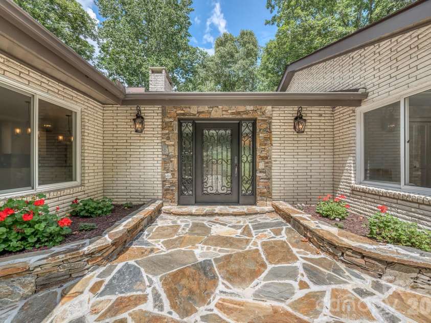 294 Martha Drive, Spruce Pine, NC 28777.  MLS# CAR4366668, YatesRealty ID 9228. 