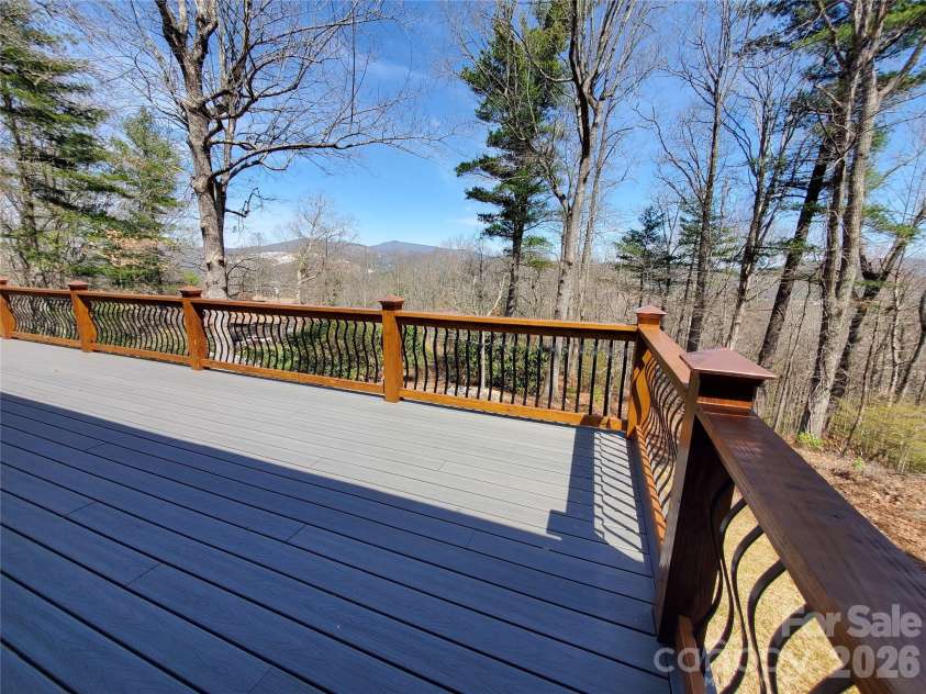294 Martha Drive, Spruce Pine, NC 28777.  MLS# CAR4366668, YatesRealty ID 9228. 