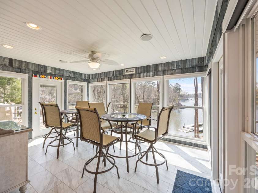 435 Lake Drive 10 Drive, Lexington, NC 27292.  MLS# CAR4366747, YatesRealty ID 9229. 