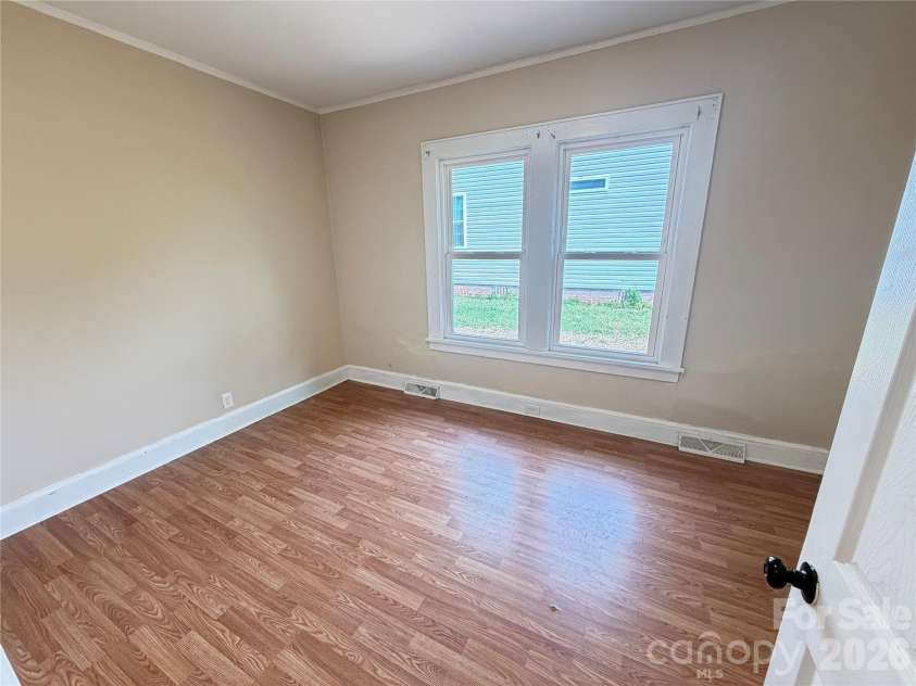 2149 Camp Greene Street, Charlotte, NC 28208.  MLS# CAR4366755, YatesRealty ID 9230. 