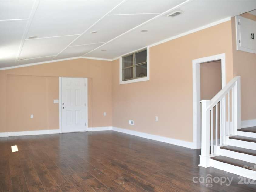 621 Barlow Avenue, Kannapolis, NC 28081.  MLS# CAR4237683, YatesRealty ID 9230. 