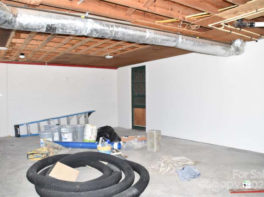 621 Barlow Avenue, Kannapolis, NC 28081.  MLS# CAR4237683, YatesRealty ID 9230. 