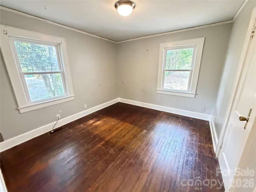 2212 Camp Greene Street, Charlotte, NC 28208.  MLS# CAR4366763, YatesRealty ID 9231. 