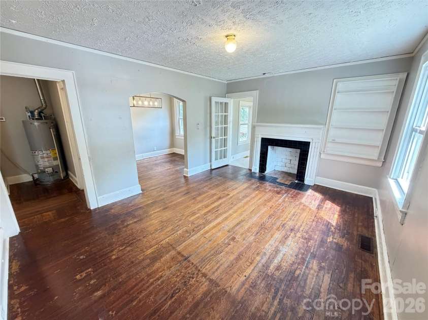 2212 Camp Greene Street, Charlotte, NC 28208.  MLS# CAR4366763, YatesRealty ID 9231. 
