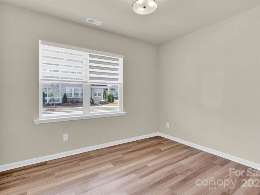 5850 Strathmore Court, Charlotte, NC 28215.  MLS# CAR4243739, YatesRealty ID 9231. 