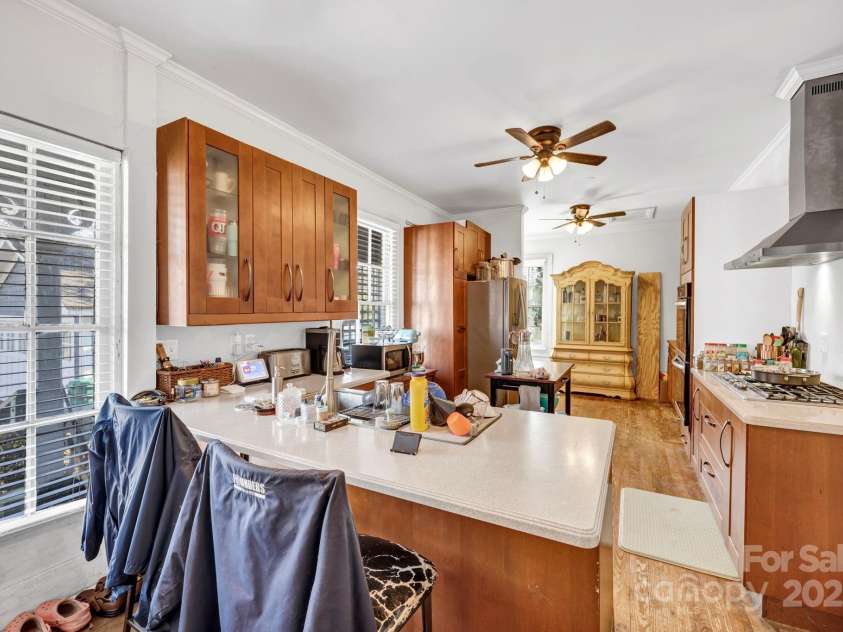 121 York Street, Chester, SC 29706.  MLS# CAR4251388, YatesRealty ID 9233. Updated kitchen