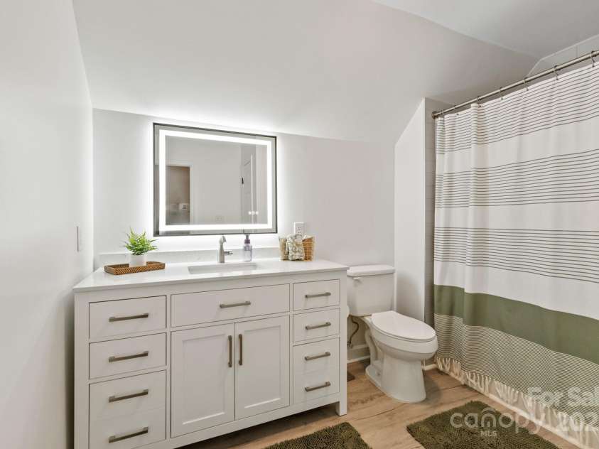 9941 Heritage Oak Lane, Waxhaw, NC 28173.  MLS# CAR4248679, YatesRealty ID 9234. 