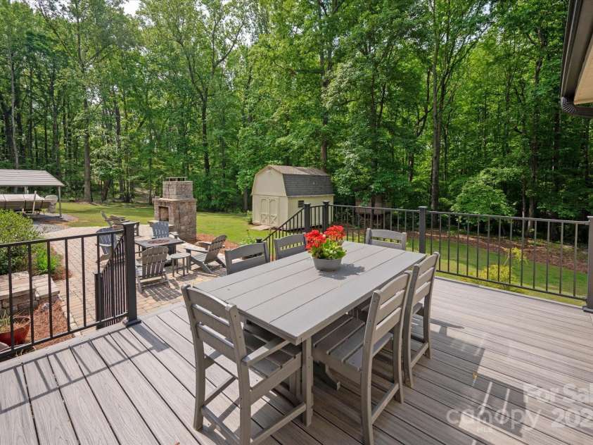 9941 Heritage Oak Lane, Waxhaw, NC 28173.  MLS# CAR4248679, YatesRealty ID 9234. 