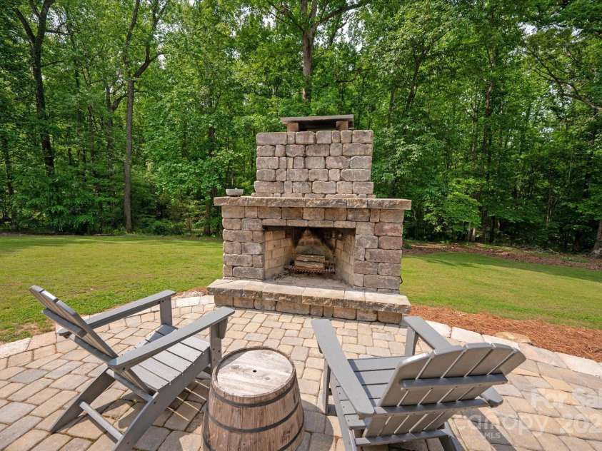 9941 Heritage Oak Lane, Waxhaw, NC 28173.  MLS# CAR4248679, YatesRealty ID 9234. 