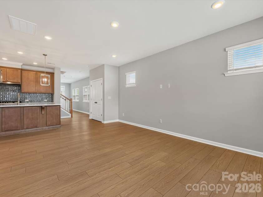 11405 Prosperity Church Road, Huntersville, NC 28078.  MLS# CAR4366863, YatesRealty ID 9235. Open Floorplan