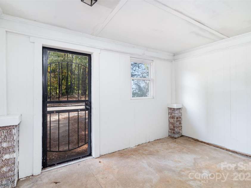 1224 Hollywood Terrace, Albemarle, NC 28001.  MLS# CAR4314277, YatesRealty ID 9236. 