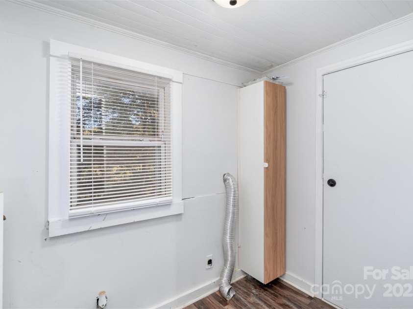 1224 Hollywood Terrace, Albemarle, NC 28001.  MLS# CAR4314277, YatesRealty ID 9236. 