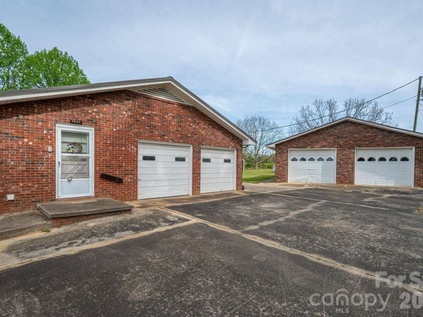 7448 NC 27 Highway, Vale, NC 28168.  MLS# CAR4366894, YatesRealty ID 9236. 