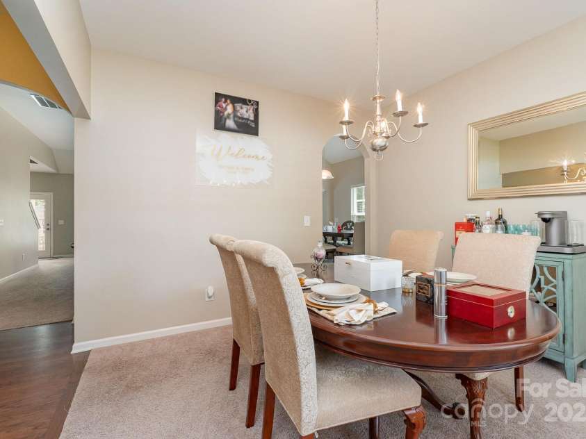 13510 Brandon Trail Drive, Charlotte, NC 28213.  MLS# CAR4274832, YatesRealty ID 9239. 