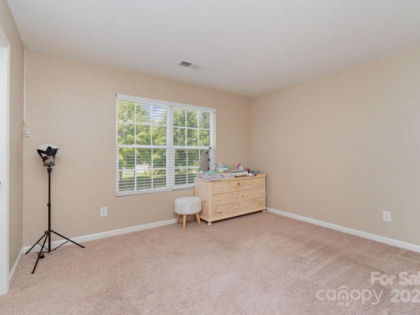 13510 Brandon Trail Drive, Charlotte, NC 28213.  MLS# CAR4274832, YatesRealty ID 9239. 