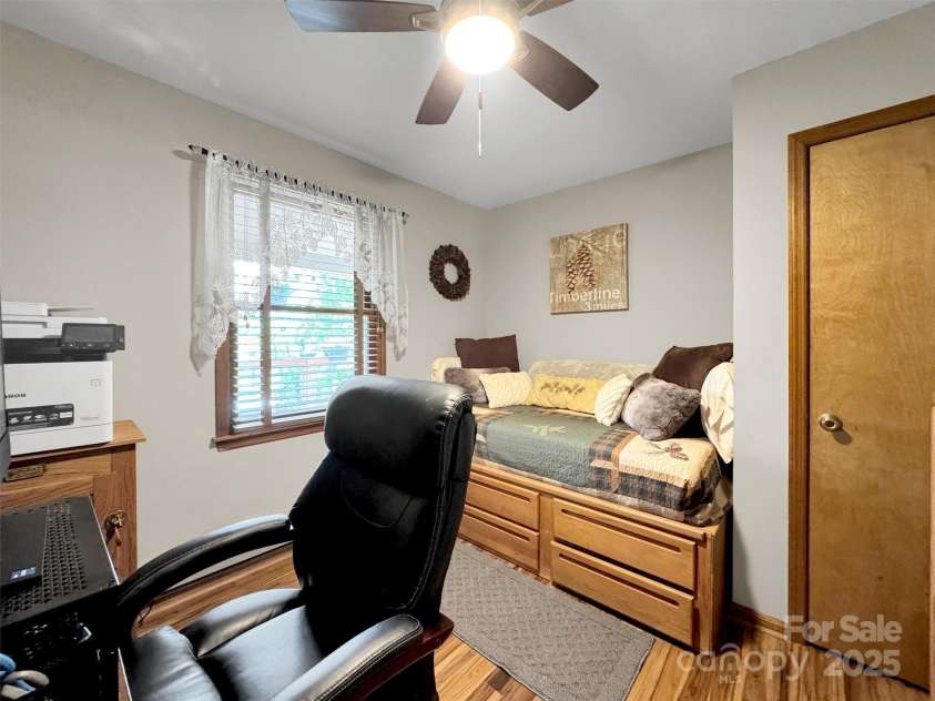 346 Wendy Way, Clyde, NC 28721.  MLS# CAR4289495, YatesRealty ID 924. Bedroom or office