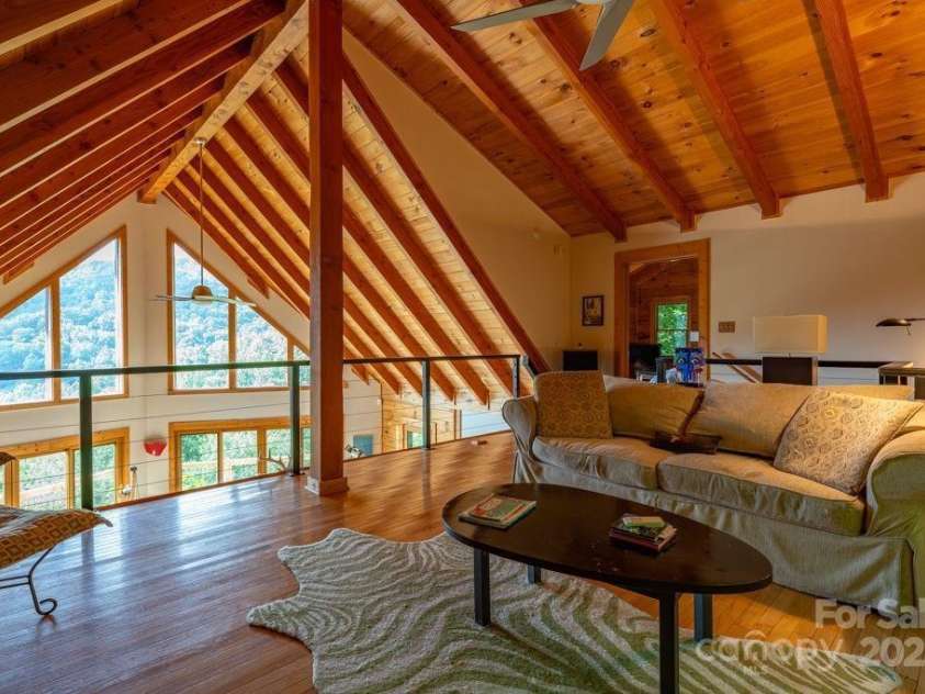 4901 Nightingale Way, Lenoir, NC 28645.  MLS# CAR4170137, YatesRealty ID 924. 