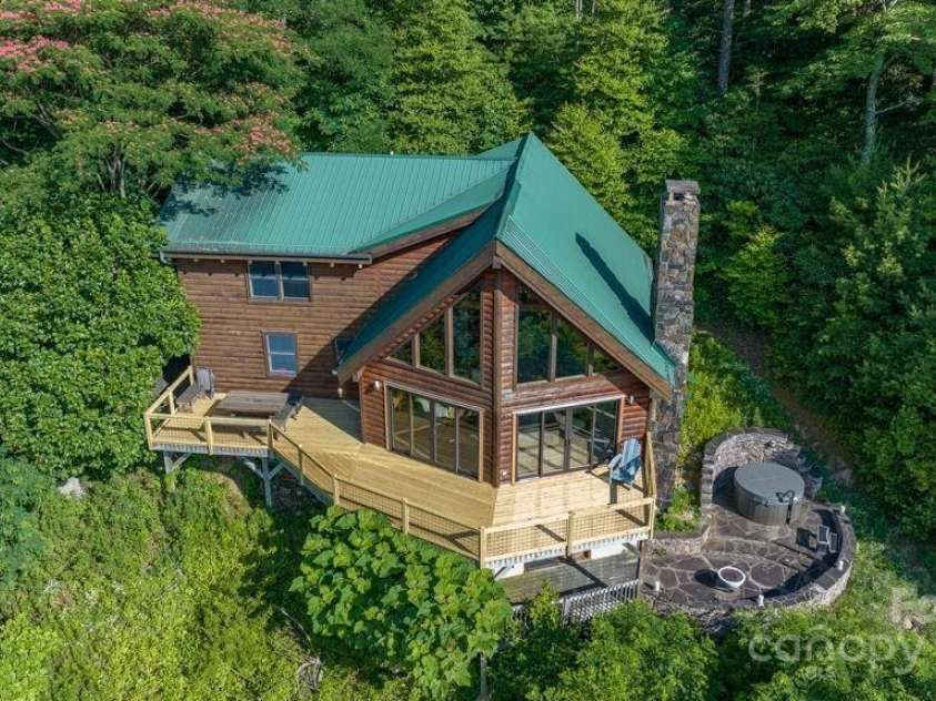 4901 Nightingale Way, Lenoir, NC 28645.  MLS# CAR4170137, YatesRealty ID 924. 