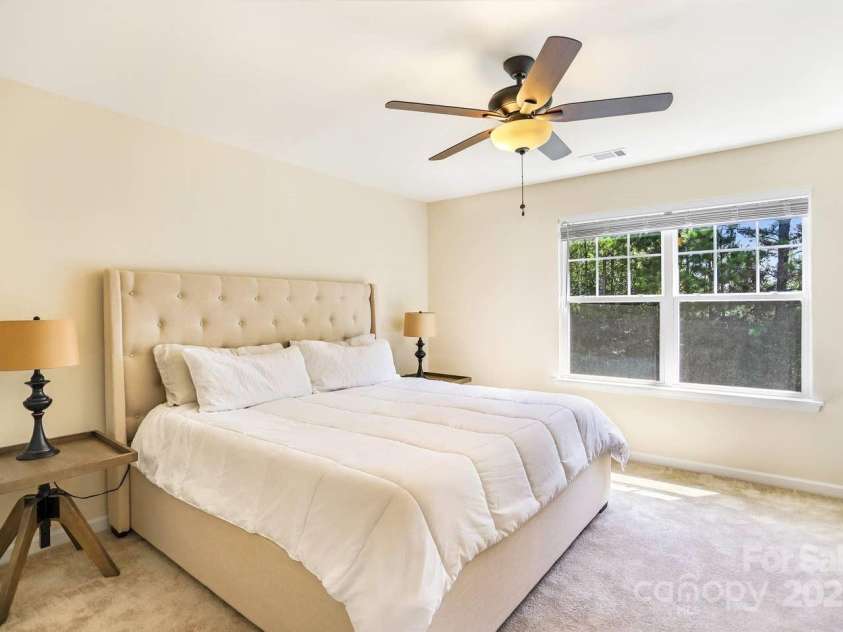13529 Browhill Lane, Charlotte, NC 28278.  MLS# CAR4227654, YatesRealty ID 9240. 