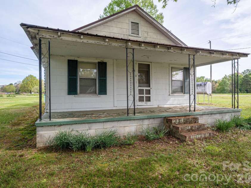 7440 NC 27 Highway, Vale, NC 28168.  MLS# CAR4366916, YatesRealty ID 9240. 