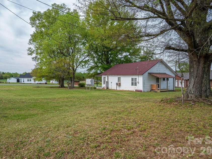 7440 NC 27 Highway, Vale, NC 28168.  MLS# CAR4366916, YatesRealty ID 9240. 