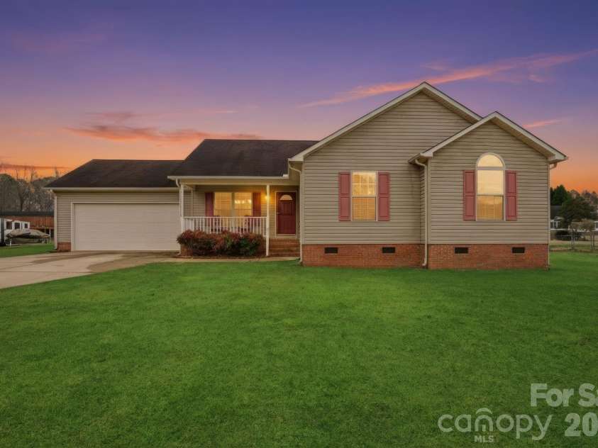 1160 Fox Chase Court, Salisbury, NC 28146.  MLS# CAR4345164, YatesRealty ID 9243. 