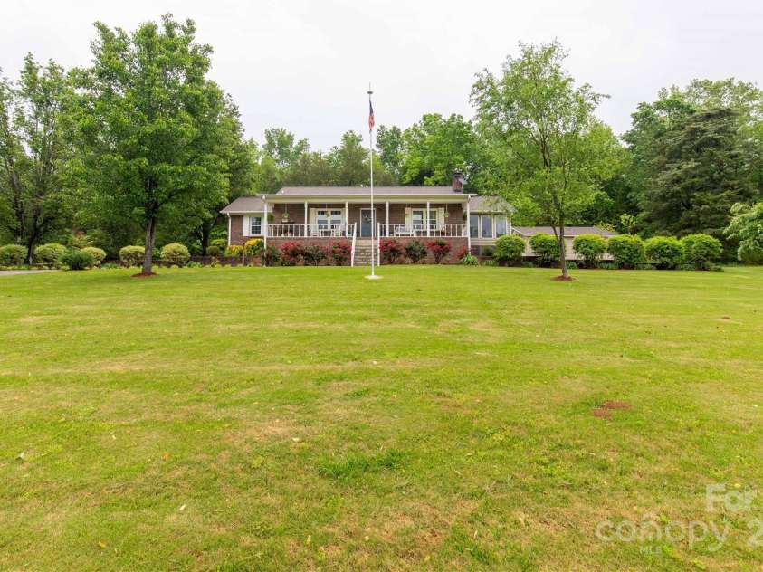 5840 Shirley Road, Fort Lawn, SC 29714.  MLS# CAR4248096, YatesRealty ID 9243. 
