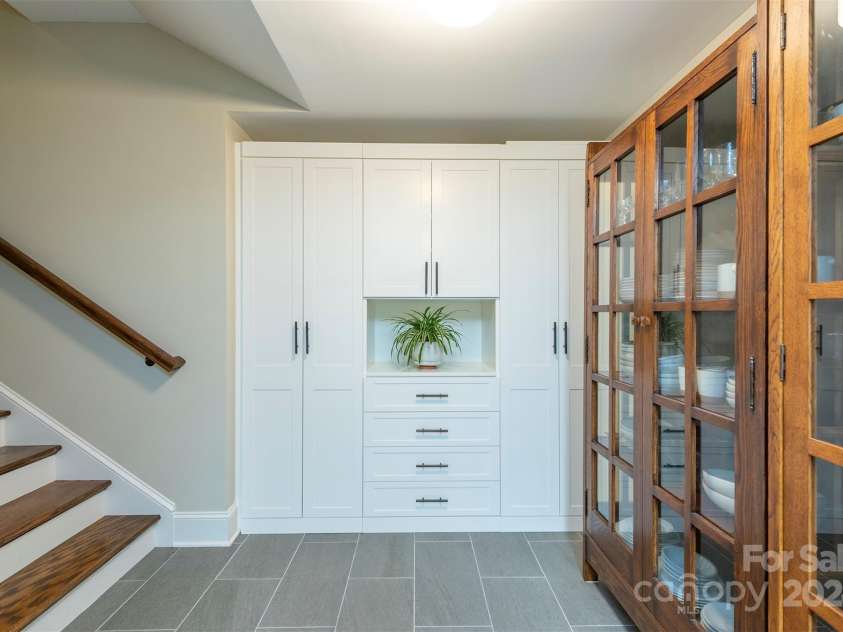 13 Fitzgerald Road, Black Mountain, NC 28711.  MLS# CAR4176177, YatesRealty ID 9244. Lower level, butler's pantry.