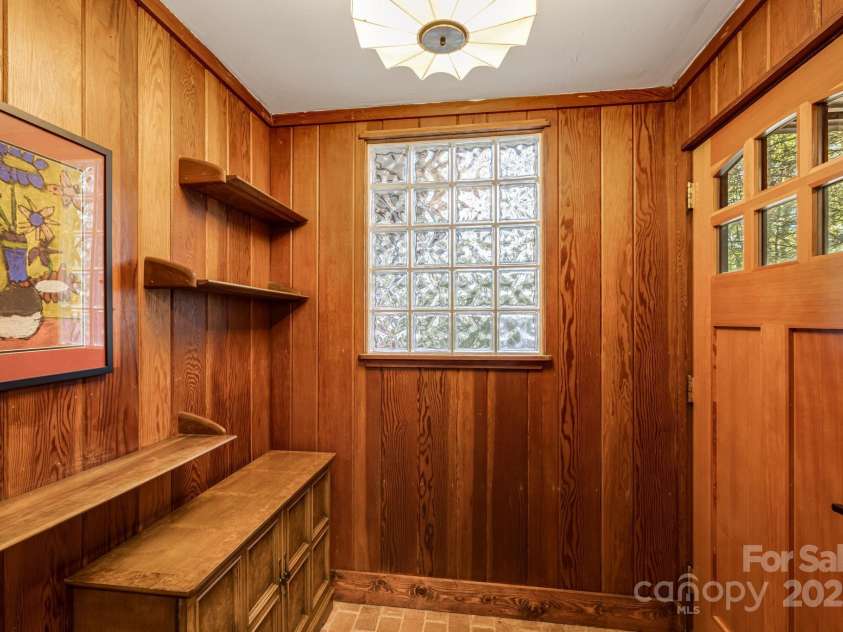 750 Braewick Road, Tryon, NC 28782.  MLS# CAR4305252, YatesRealty ID 9244. 